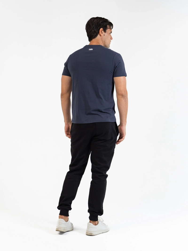 POLERA CON PERFIL DE KARL - 3