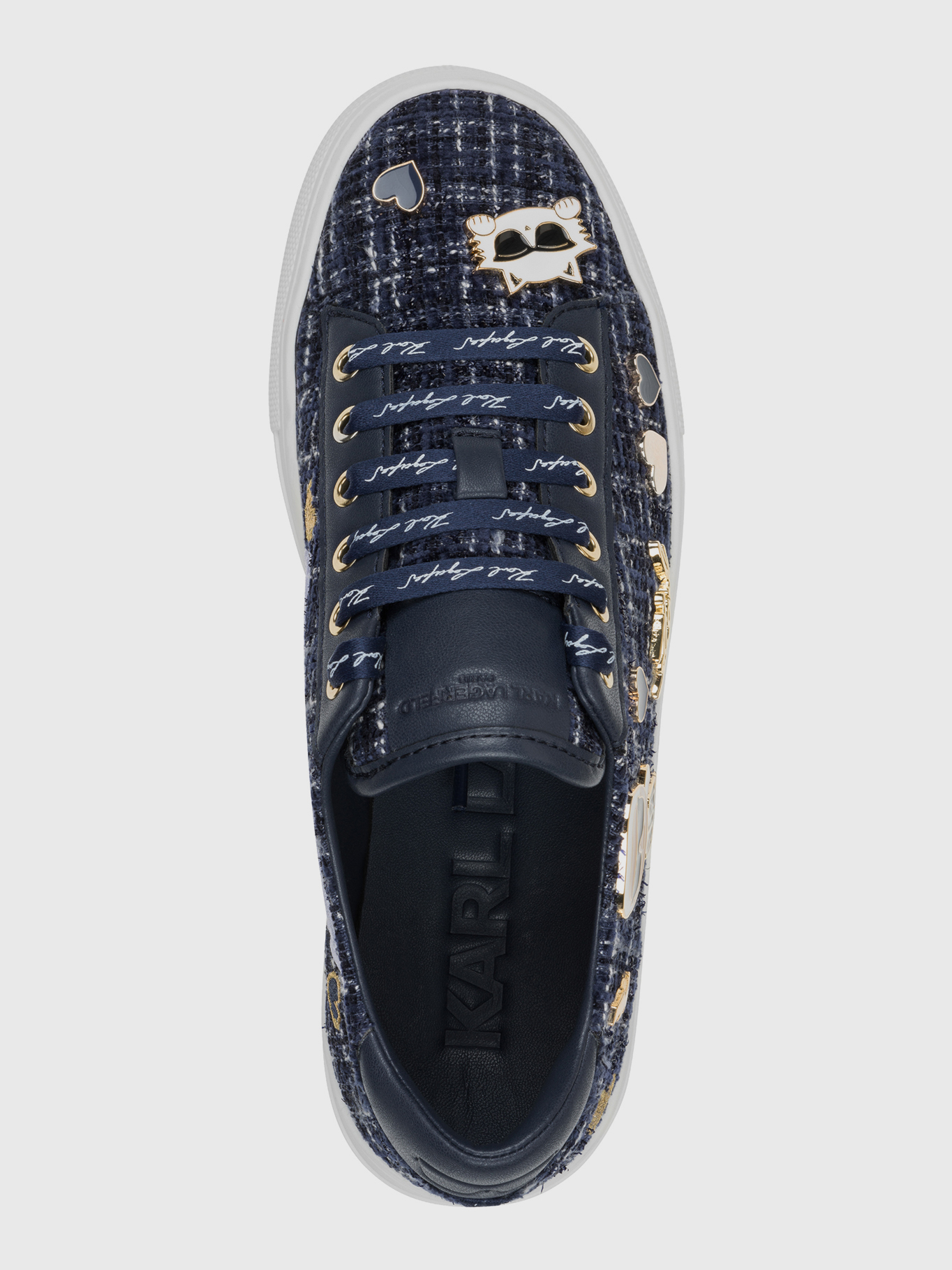 ZAPATILLAS CON ESTAMPADO Y PINES DISTINTIVOS DE KARL & CHOUPETTE - 3