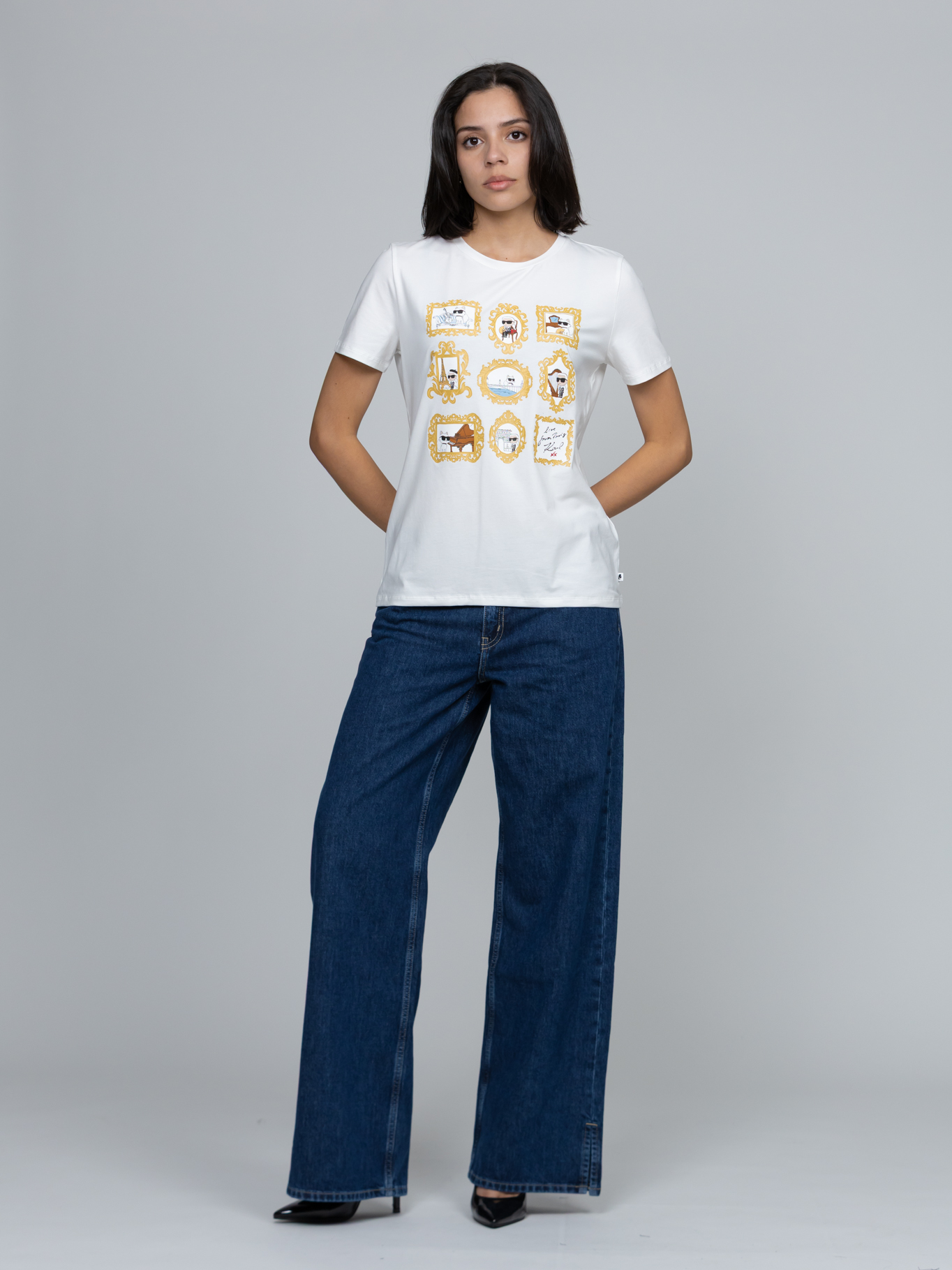 POLERA CON ESTAMPADO GRAFICO DE FRAMES DE KARL - 2
