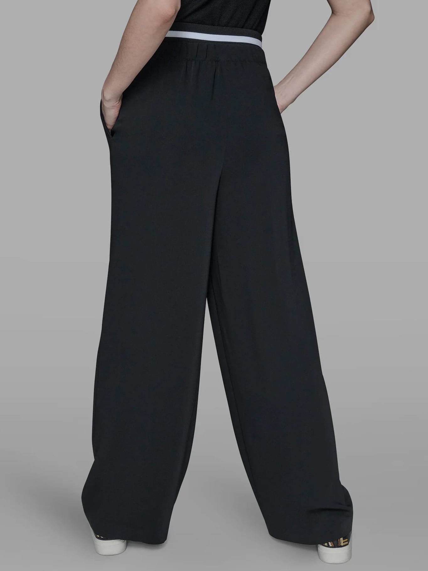 PANTALON FLUIDO CON DOBLE PRETINA ELASTICA - 3