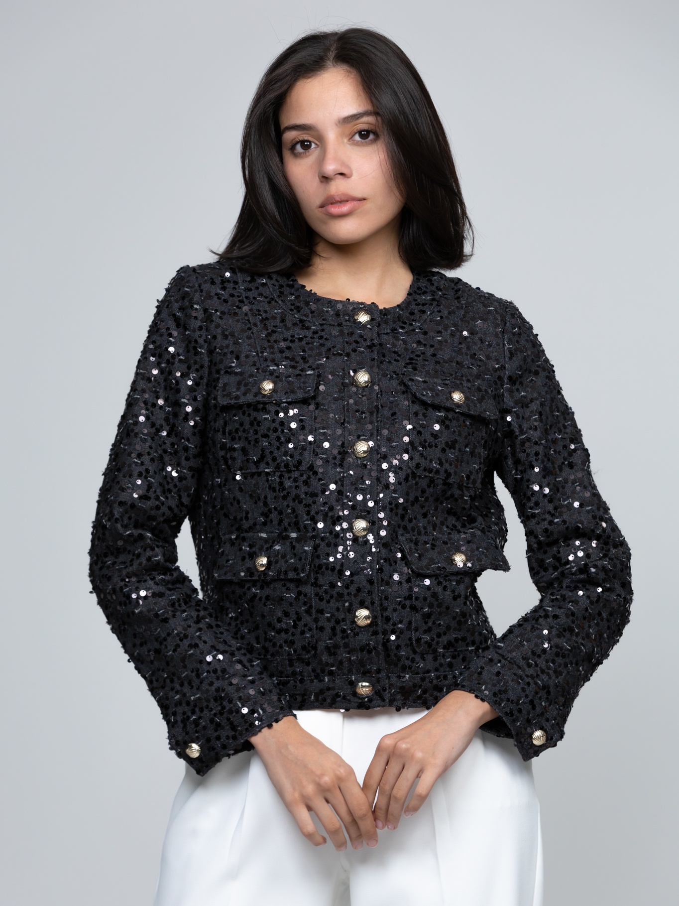 CHAQUETA DENIM CROPPED CON LENTEJUELAS - 1