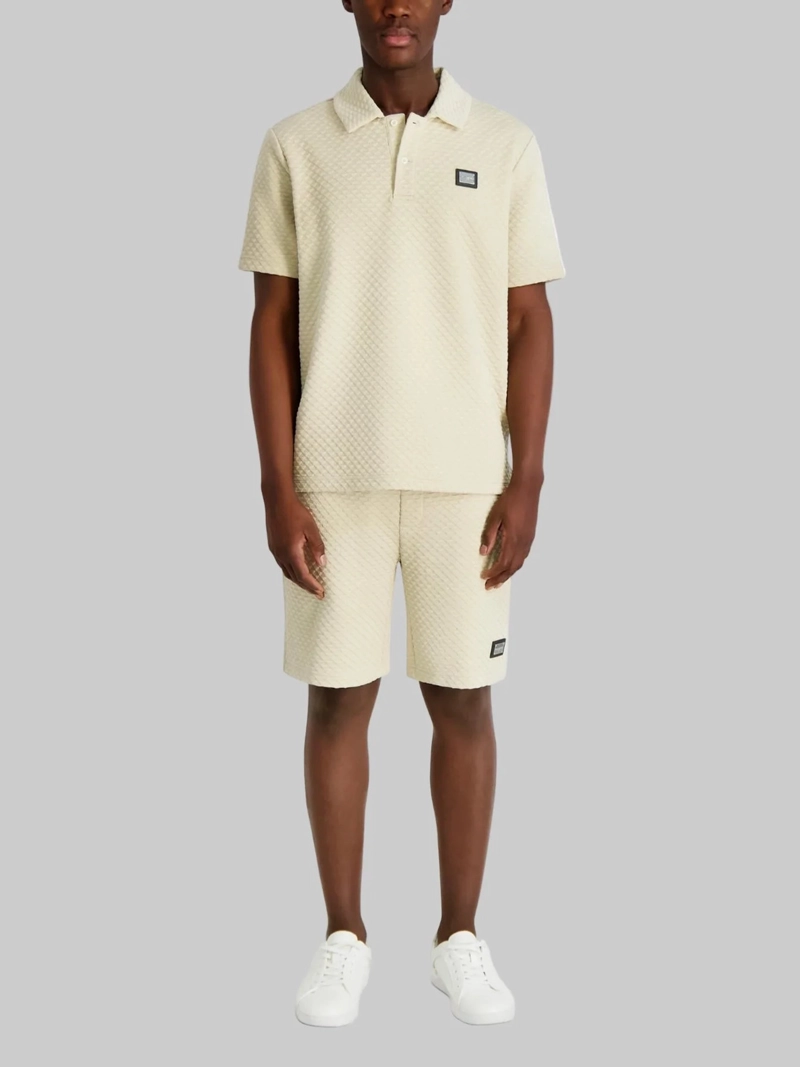 POLO DE JACQUARD CON DISEÑO TRIANGULAR - 2