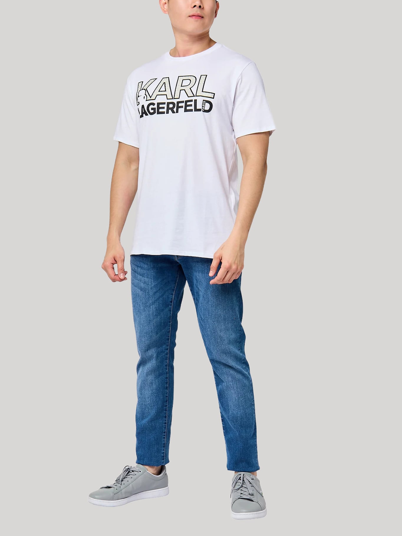 POLERA CON LOGO KARL LAGERFELD EN GRAN FORMATO - 2