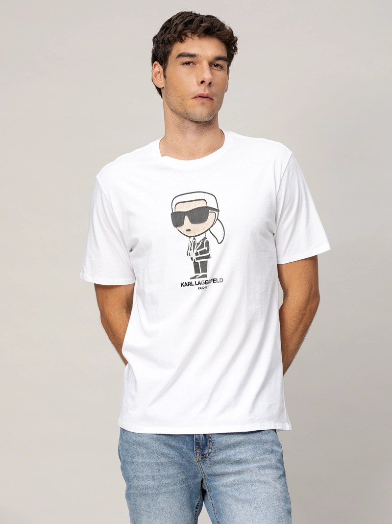 POLERA CON ESTAMPADO DE KARL BORDADO COMPLETO - 1
