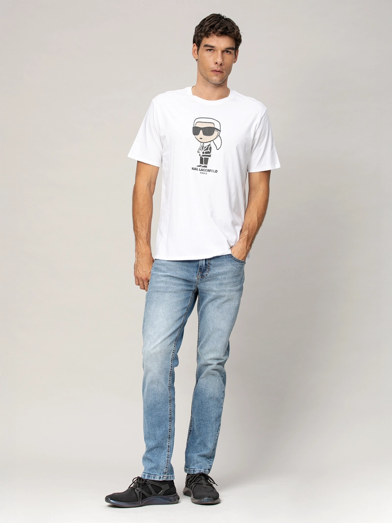 POLERA CON ESTAMPADO DE KARL BORDADO COMPLETO - 2