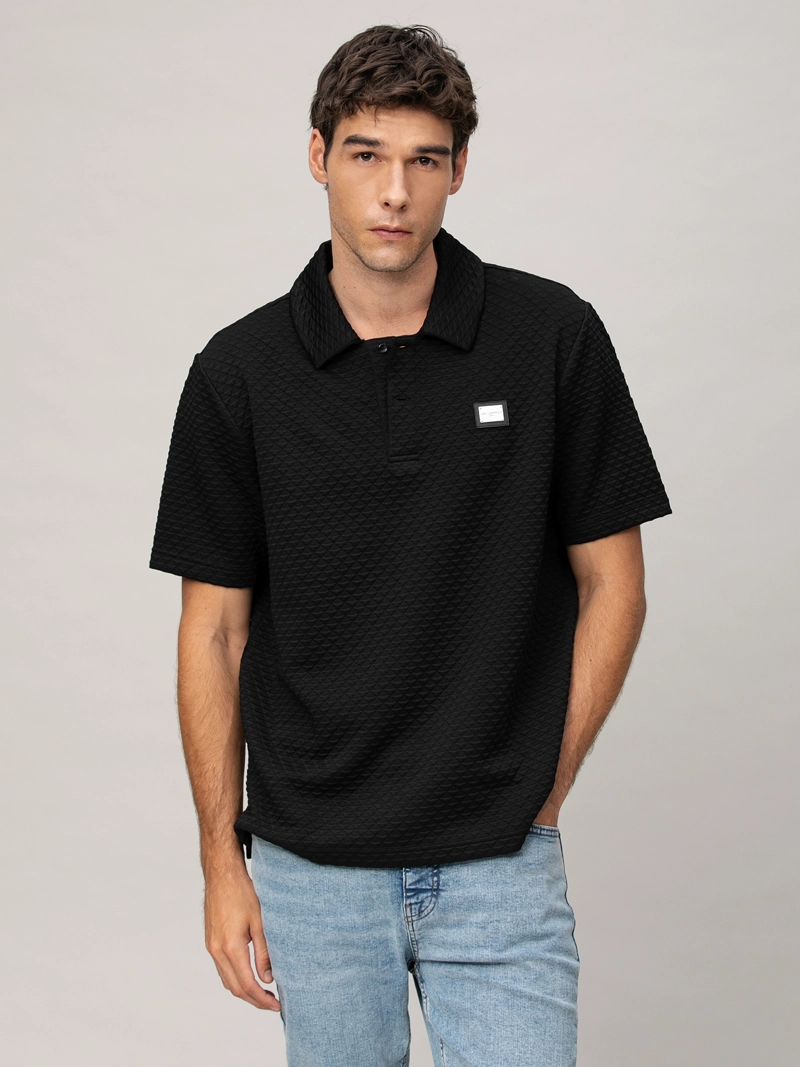 POLO DE JACQUARD CON DISEÑO TRIANGULAR - 1
