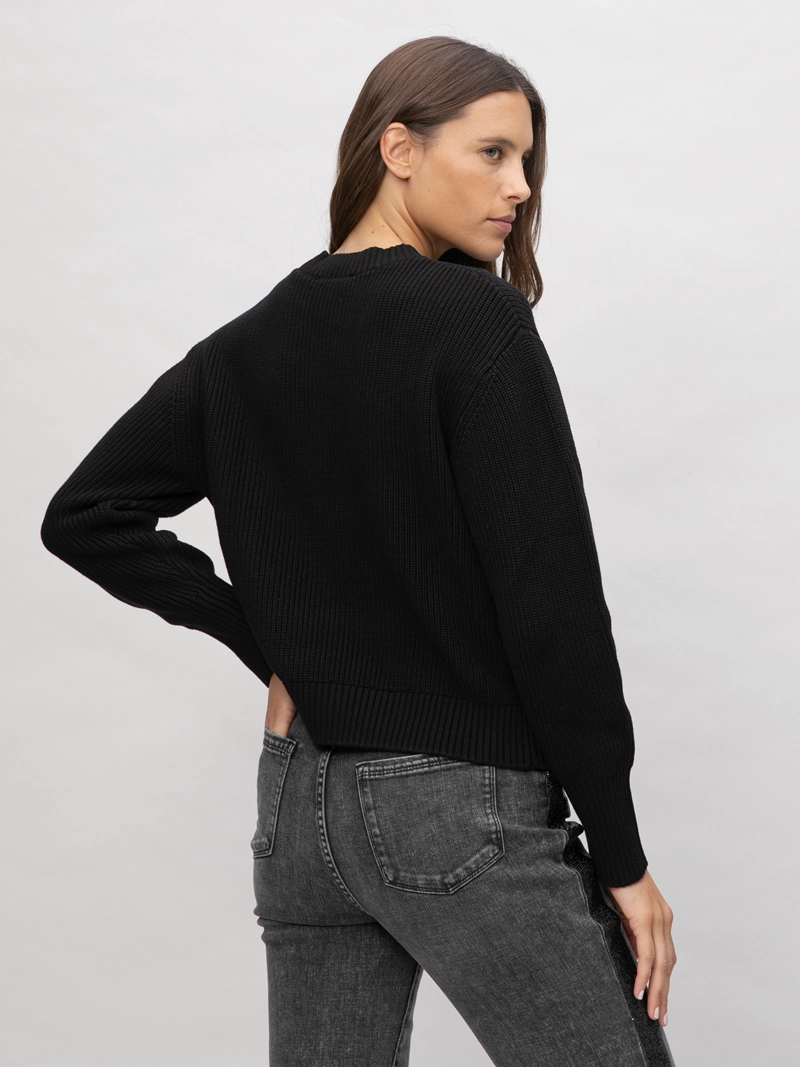 SWEATER DE CUELLO REDONDO - 3