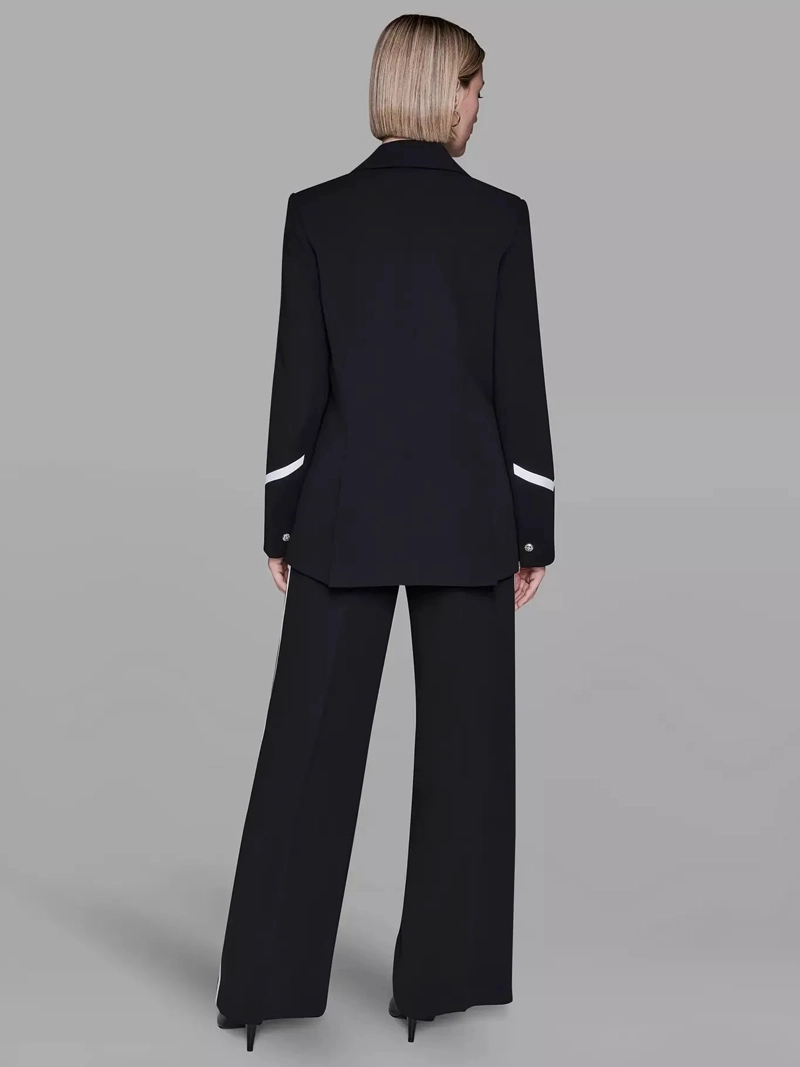 BLAZER CON DETALLE DE LINEAS EN CONTRASTE - LUXE - 3