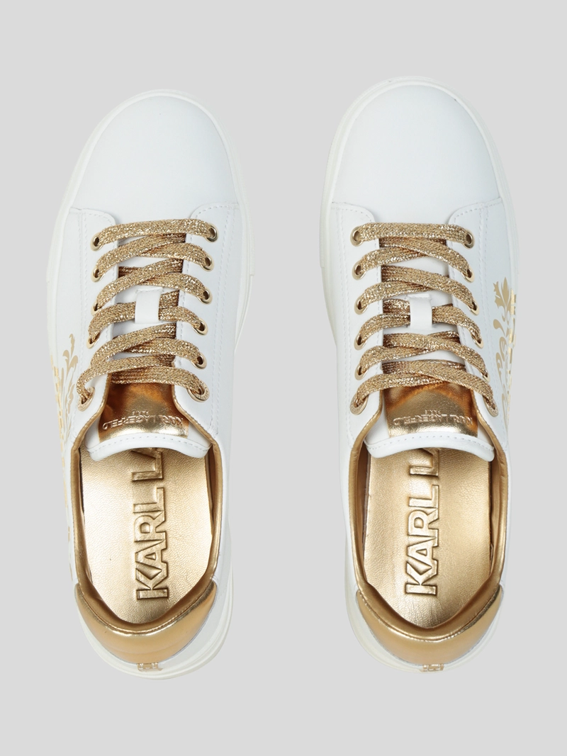 ZAPATILLAS BLANCAS CON BORDADO ROCOCO - 3