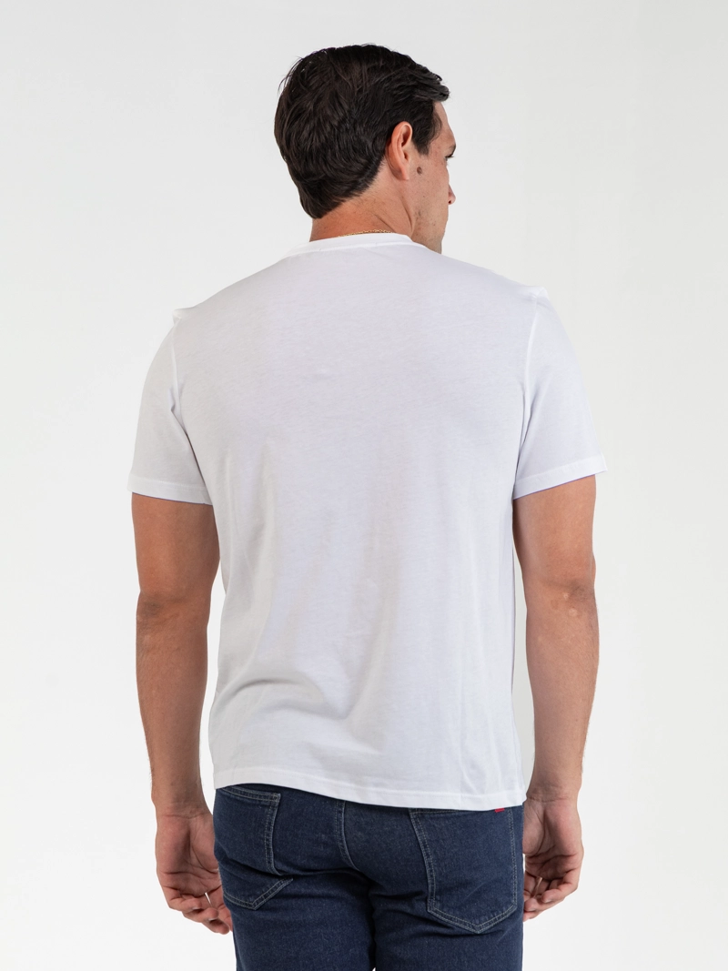 POLERA CON ETIQUETA K LOGO - 4