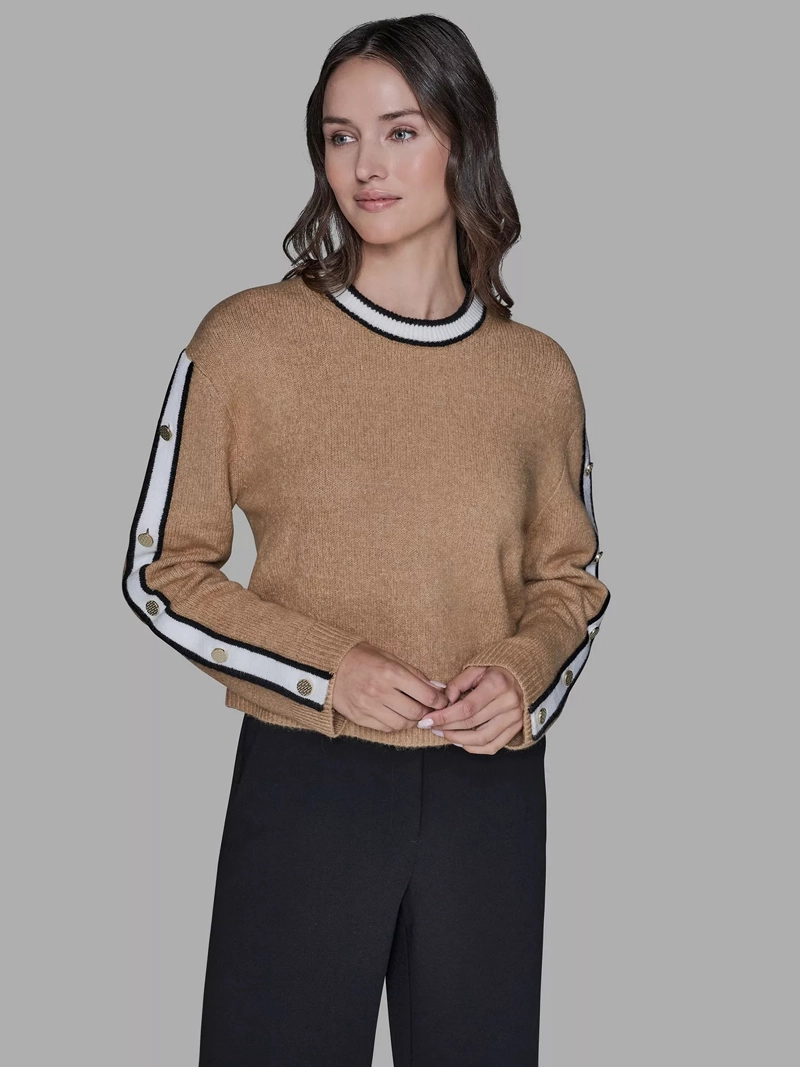 SWEATER CON BOTONES EN LAS MANGAS - 1