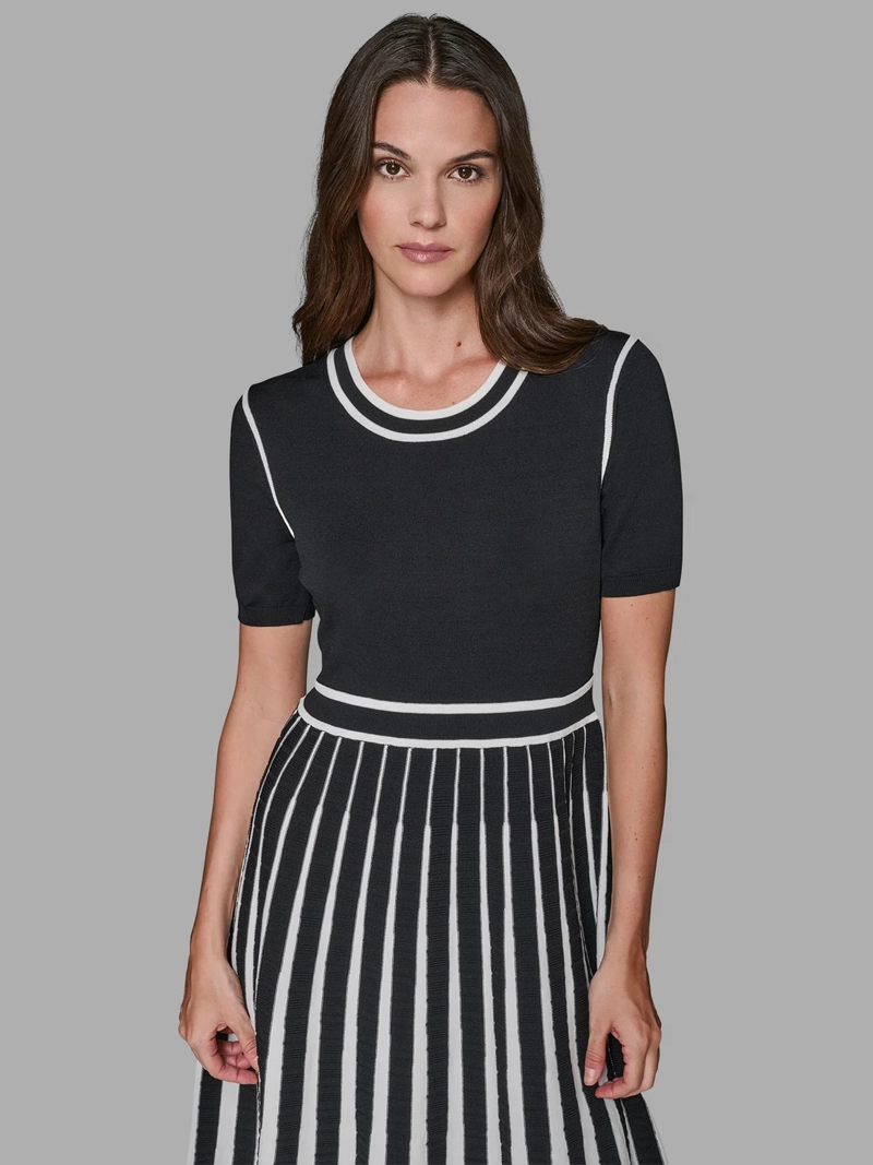 VESTIDO DE PUNTO CON PLIEGUES - 4