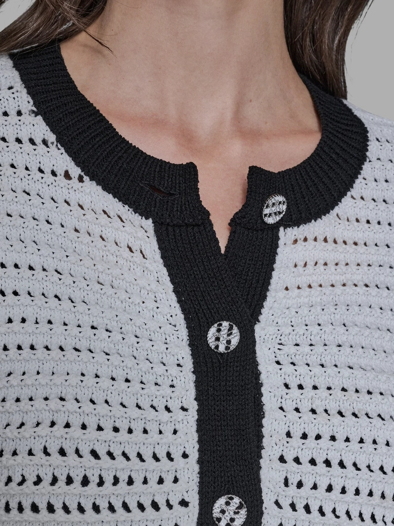 CARDIGAN CON BOTONES FRONTALES - 6