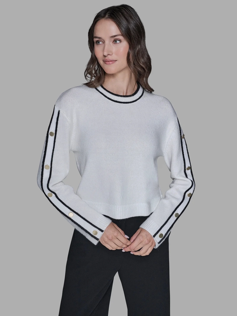 SWEATER CON BOTONES EN LAS MANGAS - 1