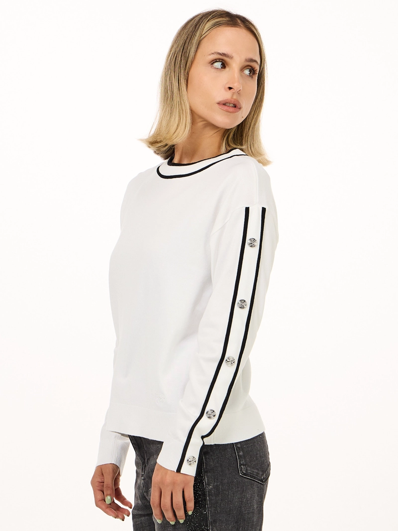 SWEATER DE MANGA LARGA CON BOTONES - 5