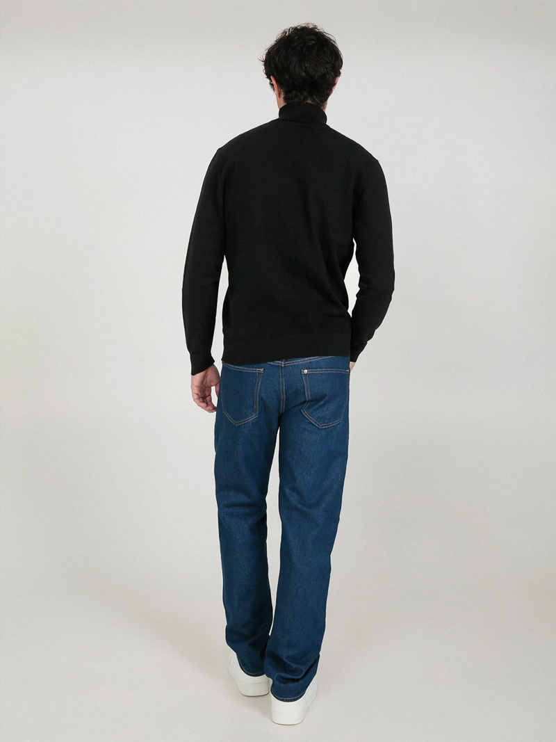 SWEATER DE CUELLO ALTO CON ETIQUETA TEJIDA - 3