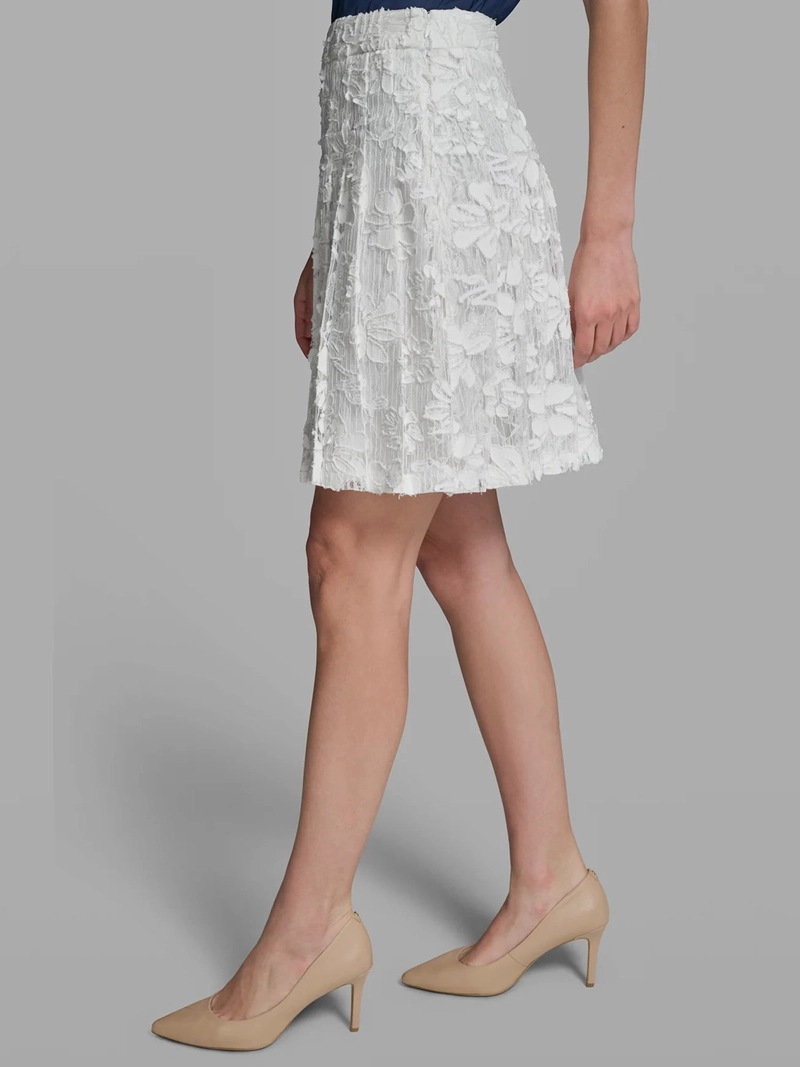 FALDA MINI DE ENCAJE ESTILO PREPPY - 5