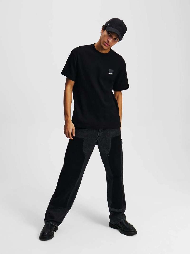 POLERA WAFFLE CON INSIGNIA - 2