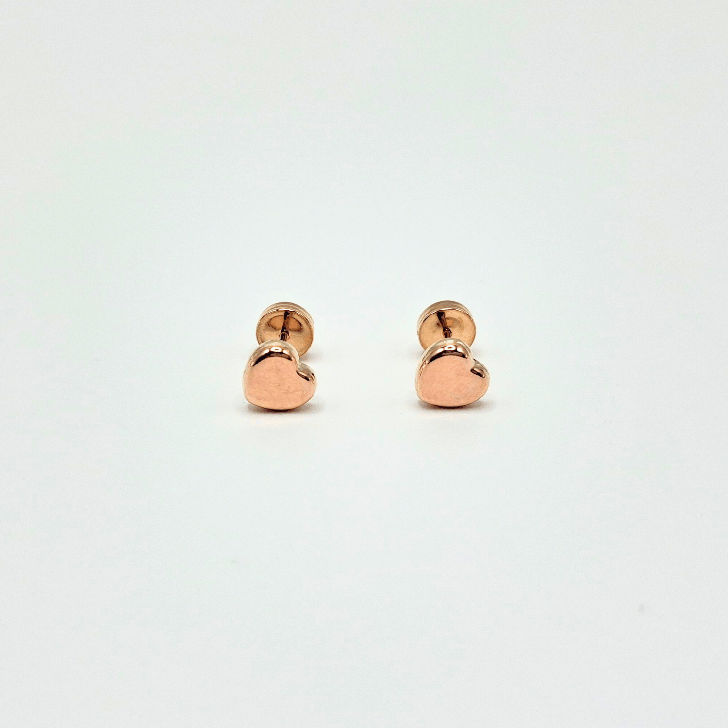 Aros abridores para bebé  y niña de oro laminado 20k  modelo corazón. - 2