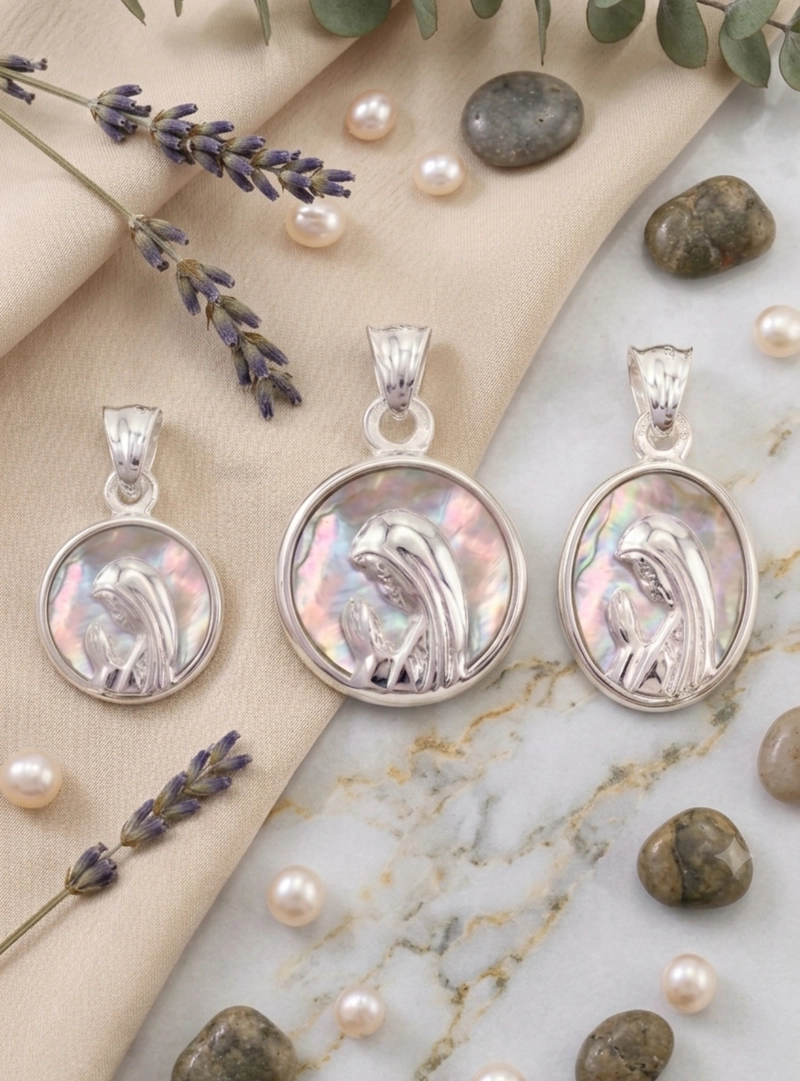 Medalla Virgen Niña 12mm, Plata 925 y Nácar - 3