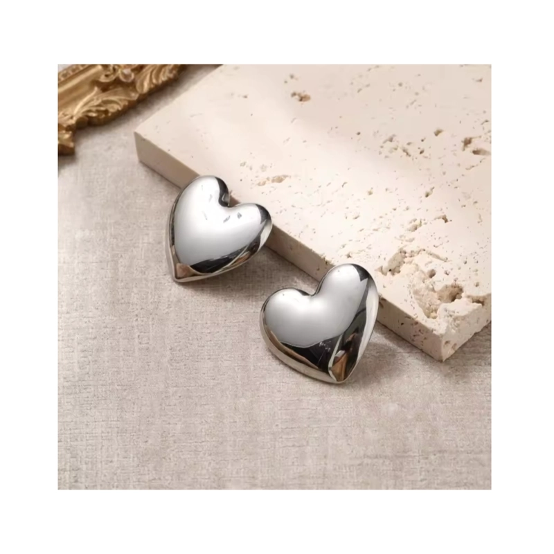 AROS MUJER DISEÑO CORAZON COLOR PLATEADO - 1