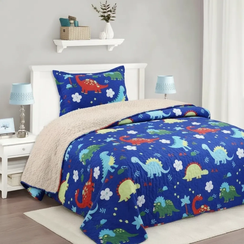 CUBRECAMA QUILT SHERPA 1.5 W.M G- AZUL DINOSAURIO - 1