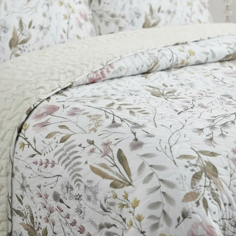 CUBRECAMA QUILT SHERPA 1.5 W.M G- AZUL CLARO DISEÑO. - 2