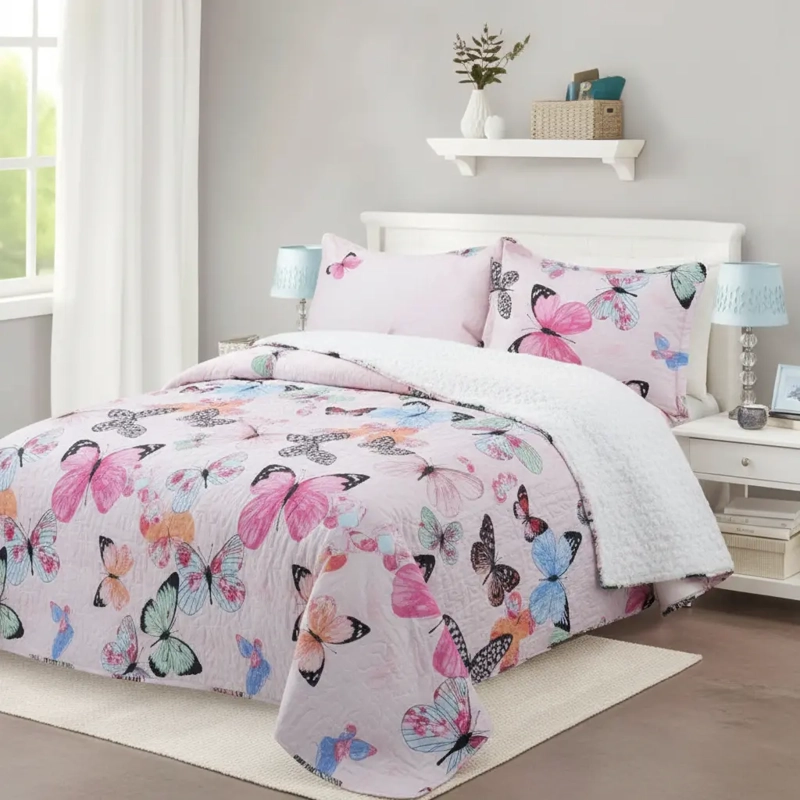 CUBRECAMA QUILT SHERPA 1.5 W.M G - CORAL CLARO MARIPOSAS - 1