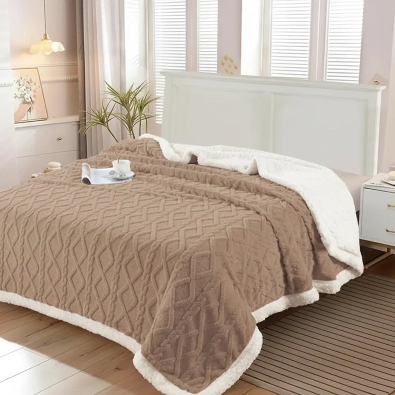FRAZADA W.MG TRENSADO 2 PLAZAS 230X200 CM LIGERA TRENSADO 1.65 KG CAFE - 3