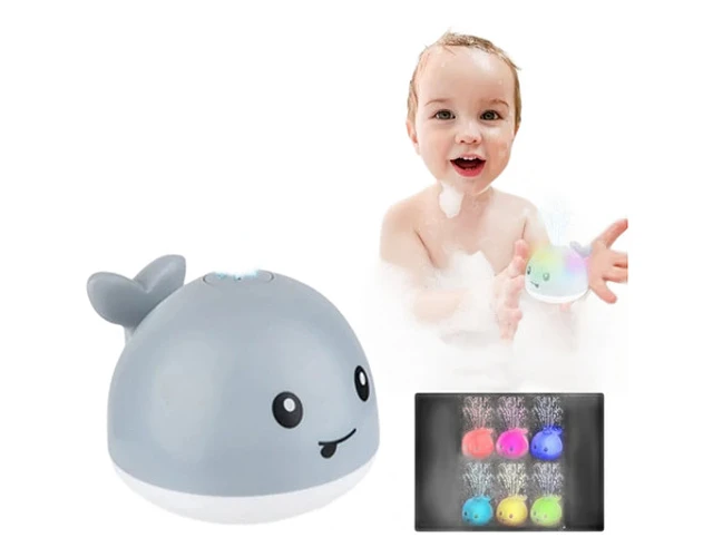 BALLENA LANZA AGUA CON LUCES JUGUETE DE BAÑO - 1