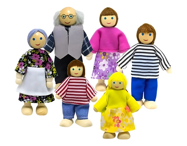 JUGUETE SET MINI FAMILIA 6 PIEZAS - 1