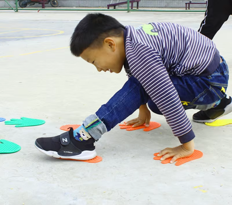 HUELLAS MANOS O PIES JUEGO DE EQUILIBRIO, KIT DE ENTRENAMIENTO PARA NIÑOS Y NIÑAS (AZUL Y VERDE) - 6
