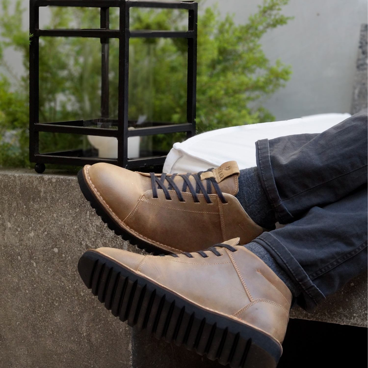 ZAPATO HOMBRE DE CUERO MILENIO MID EN COLOR CAFE VÉROZ - 5