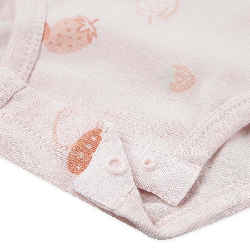CONJUNTO 3 PIEZAS POLERA, BODY Y SHORT FRUTILLAS BEBE HUGGIES - 5