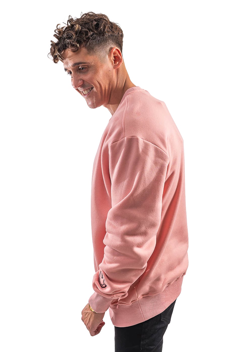 POLERÓN DE HOMBRE CON CUELLO POLO, DISEÑO LISO Y CORTE OVERSIZE. - 3
