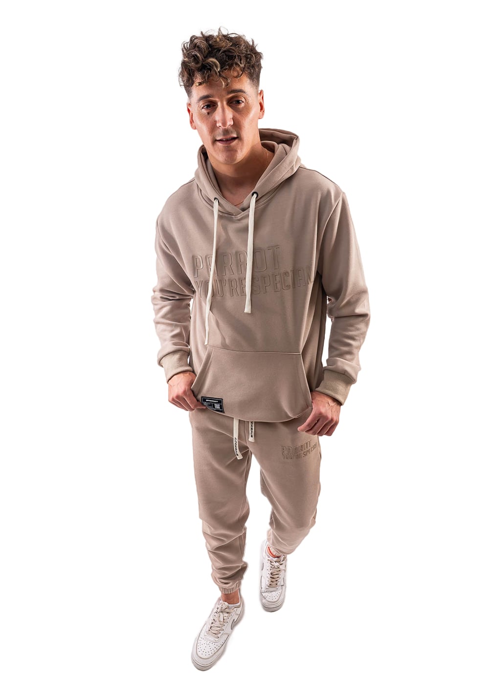 SET DE BUZO PARA HOMBRE, COMPUESTO POR POLERÓN CON GORRO Y JOGGER - 1