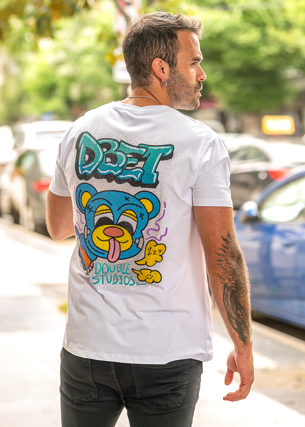 POLERA CON ESTAMPADO DE PEDRERÍA - 5