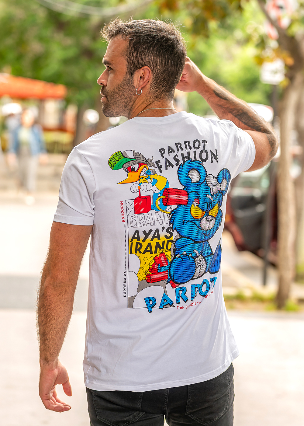POLERA CON ESTAMPADO DE PEDRERÍA - 5