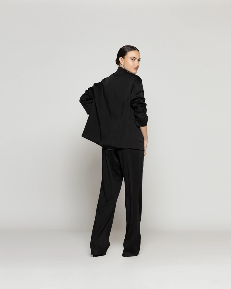 CHAQUETA MUJER TIPO BLAZER CLARISSA SEMIFORMAL NEGRA LINEATRE - 4
