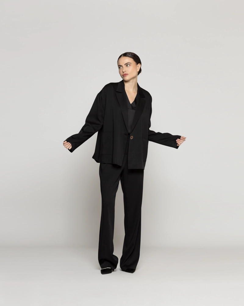 CHAQUETA MUJER TIPO BLAZER CLARISSA SEMIFORMAL NEGRA LINEATRE - 5