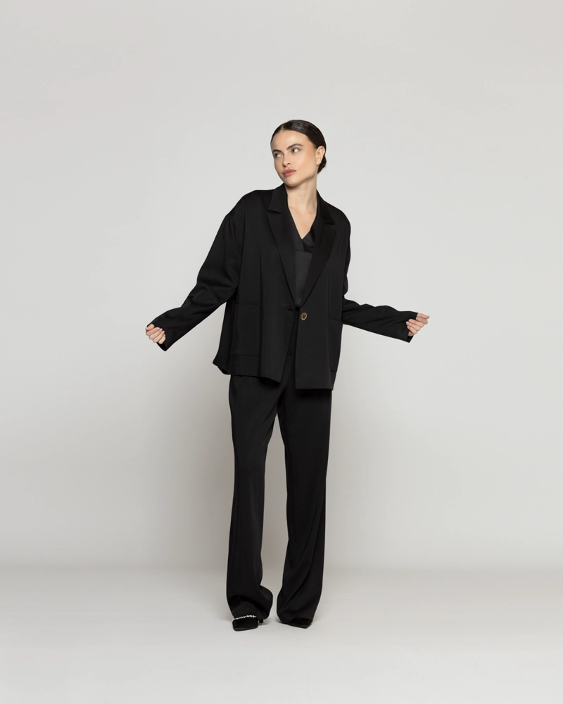 CHAQUETA MUJER TIPO BLAZER CLARISSA SEMIFORMAL NEGRA LINEATRE - 5