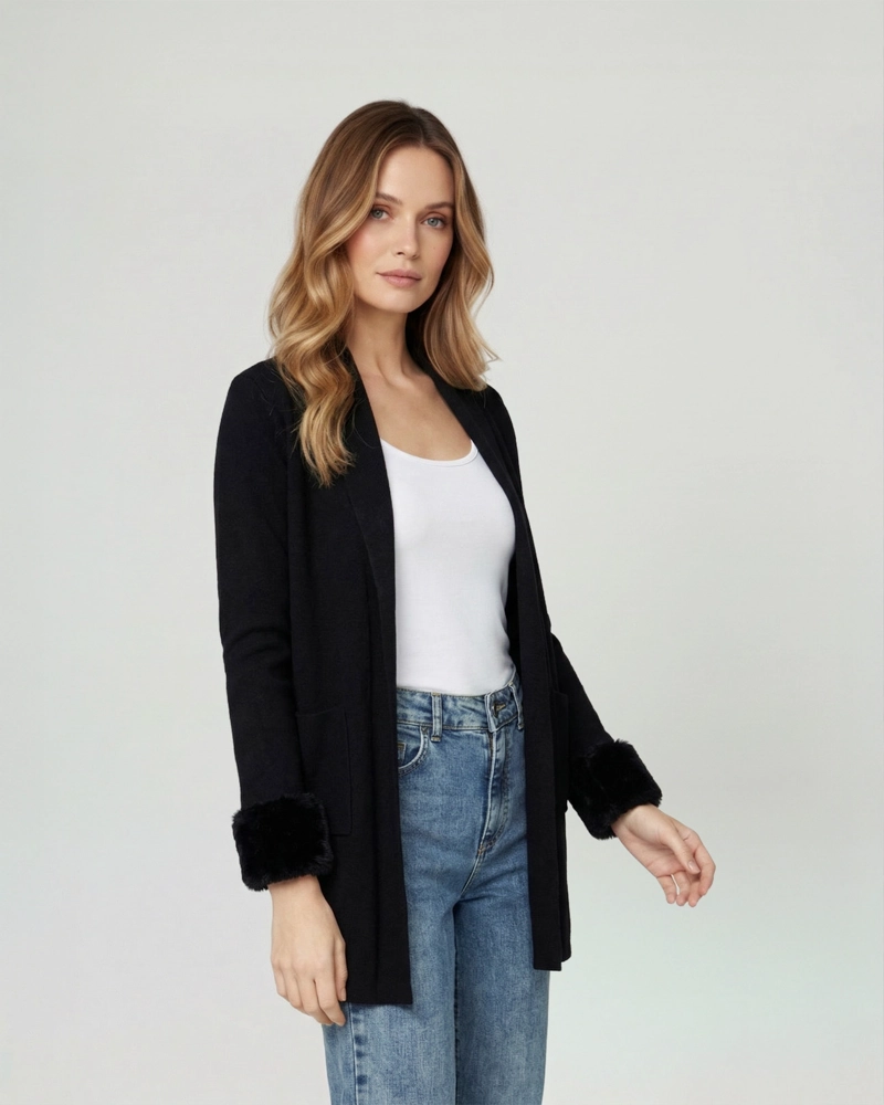 CARDIGAN MUJER RENATA RELAXED CUELLO CON SOLAPA MANGA ACAMPANADA NEGRO LINEATRE - 1