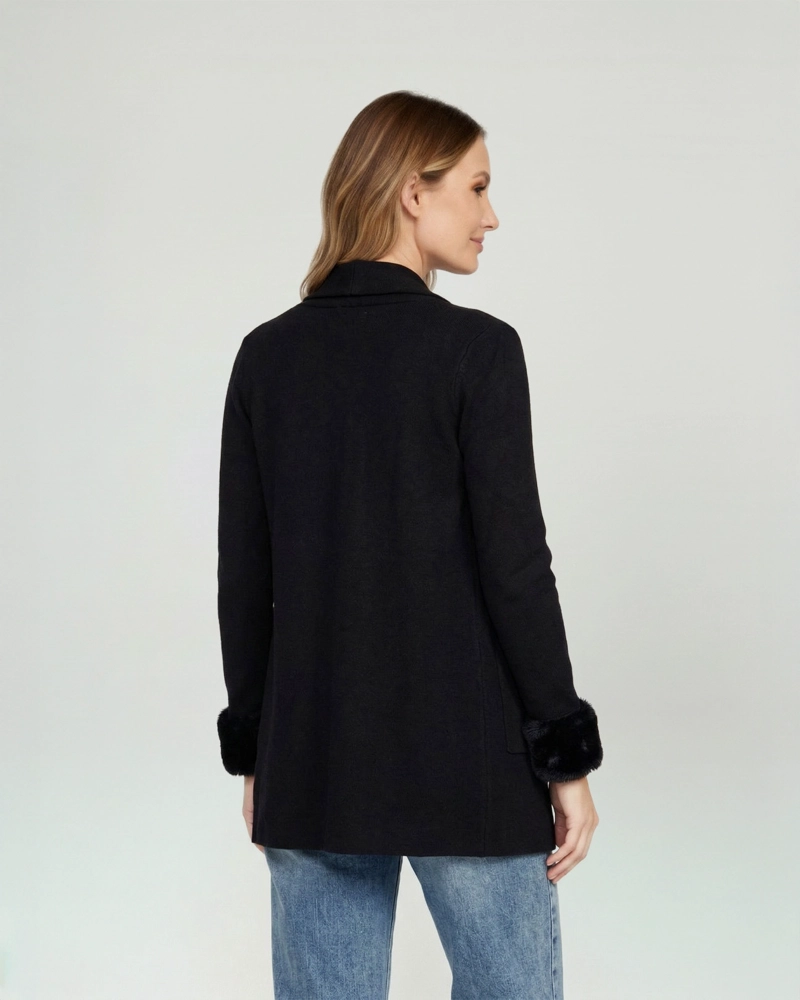CARDIGAN MUJER RENATA RELAXED CUELLO CON SOLAPA MANGA ACAMPANADA NEGRO LINEATRE - 2
