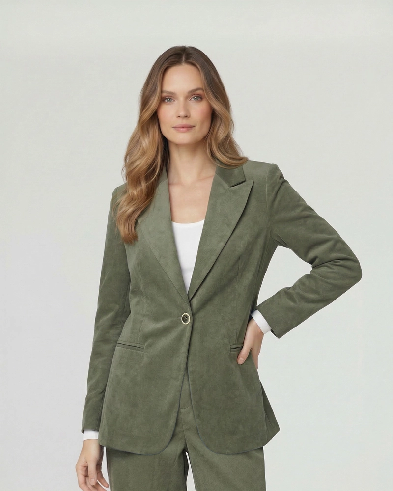 CHAQUETA MUJER ISIDORA REGULAR CUELLO CON SOLAPA MANGA SUELTA MILITAR LINEATRE - 1