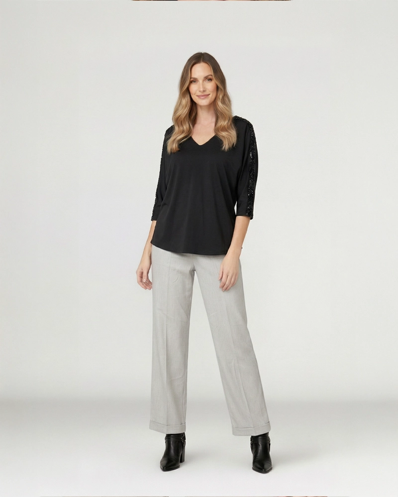 POLERON MUJER MONTSERRAT RELAXED CUELLO EN V MANGA CAIDA NEGRO LINEATRE - 4