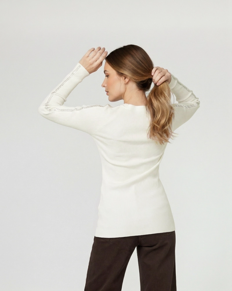 SWEATER MUJER ORNELLA RELAXED CUELLO EN V MANGA CAIDA CRUDO LINEATRE - 2