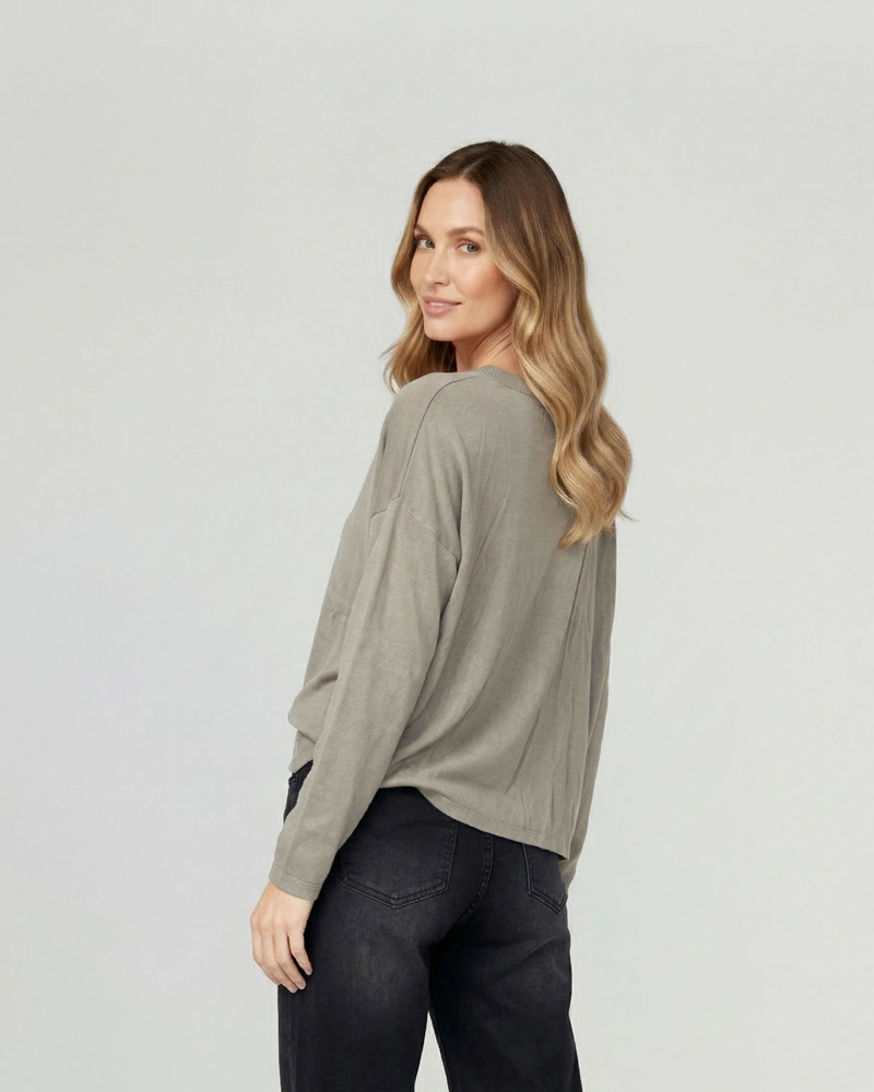 SWEATER MUJER OLIVIA CUELLO EN V FANGO LINEATRE - 2