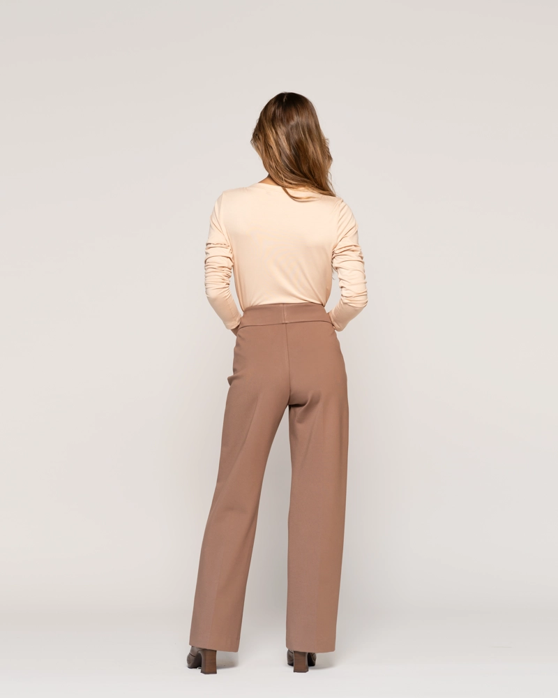 POLERA VICTORIA NUDE AJUSTADA CUELLO REDONDO MANGA LARGA LUDOVICA - 3