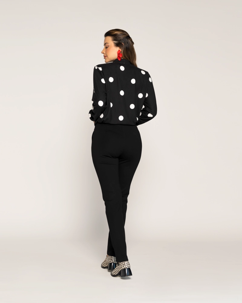 PANTALON NEGRO CLASICO CON CIERRE Y BOTON MUJER - 3