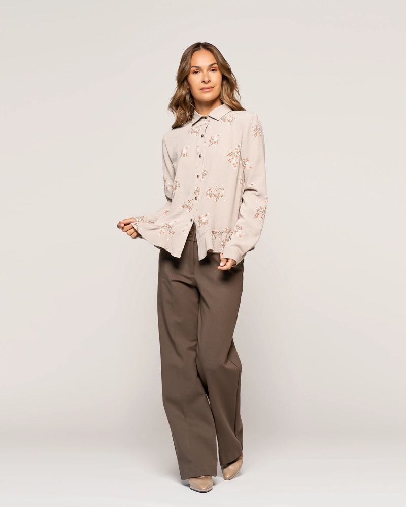 BLUSA GLORIA BEIGE FLUIDA CUELLO V MANGA LARGA LUDOVICA - 1